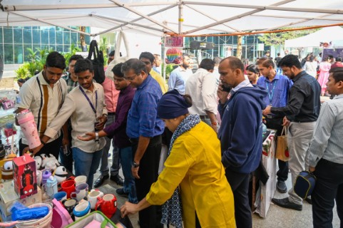 Flea Market (10).jpg